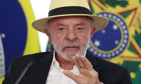 Lula convida empresários e banqueiros para jantar no Alvorada