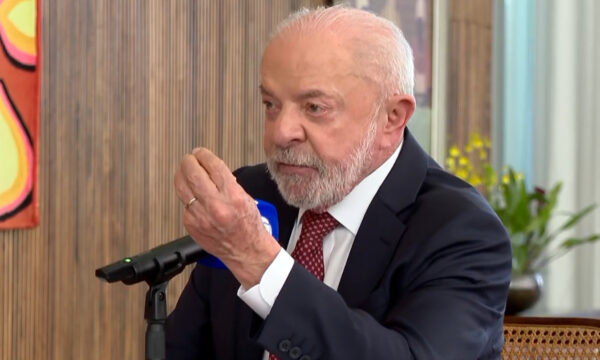 Lula sugeriu que Caixa Econômica crie Desenrola para clubes de futebol