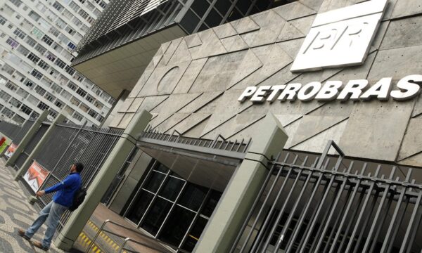 Petrobras diz que próximo plano de negócios 2027-2031 terá grande foco em transição energética