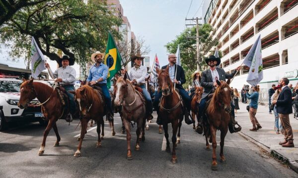 Cavalgada toma as ruas de São Paulo e leva universo dos cavalos ao GAFFFF 2026