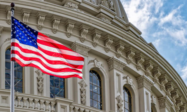 Clarity Act será votado em 15 de setembro em meio a pressão de bancos e empresas cripto